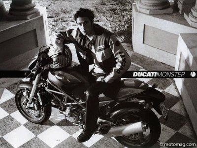 Ducati Mostro : communication