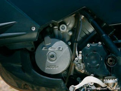 KTM 990 Adventure : gros moteur