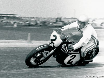 Honda CB 750 : vite sur la piste