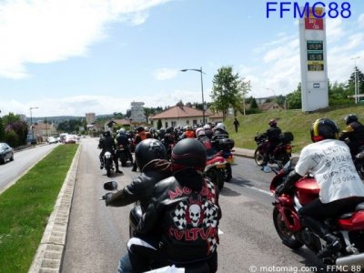 Manifestation à Epinal : de la sportive au chopper