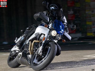Buell XB9SX City Cross : en ville