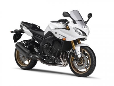 Yamaha Fazer8 : en version semi-carénée