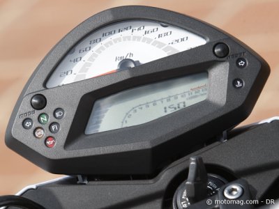 Kawasaki ER-6n : à bord