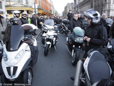 Manifestation des Motards en colère à Paris : peu de scooters