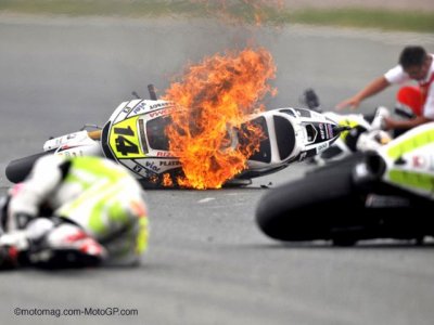 MotoGP d’Allemagne : De Puniet chute en groupe