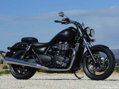 Triumph 1700 Thunderbird Storm : en mat