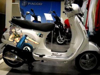 Salon moto de Lyon : Vespa stylisé