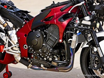 Essai Yamaha R1 2009 : compacité