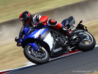 Essai Yamaha R1 2009 : un air de famille