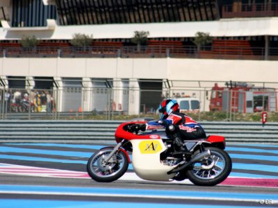 Alain Michel : un champion side sur deux roues