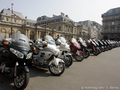 Manif moto-taxis : 200 manifestants