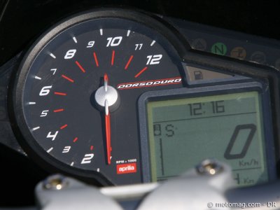 Aprilia 1200 Dorsoduro : comme les frangines