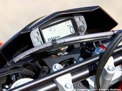 Beta 125 RR Enduro LC 4T 2011 : instrumentation complète
