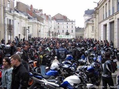 Manif 13 mars Angers : effet de surprise