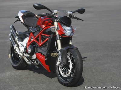 Test Ducati Streetfigther 848 : option carbone
