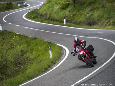 Essai Ducati 821 Hyperstrada : tarif placé