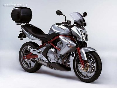 Kawa 650 ER-6n : les options tourismes