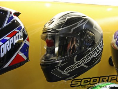 Salon de Cologne 2012 : racing gonflé