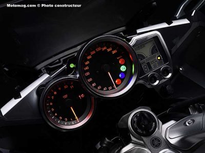 Yamaha 1300 FJR AS et S : à bord