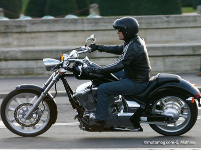 Honda VT 1300 CX : un chopper radical