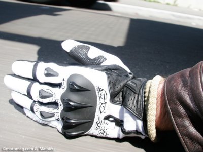 Test conso : des gants mis à l’épreuve