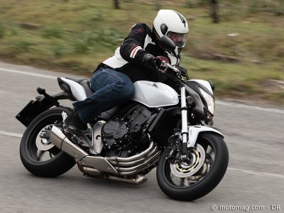 Essai Honda 600 Hornet : moto couteau suisse