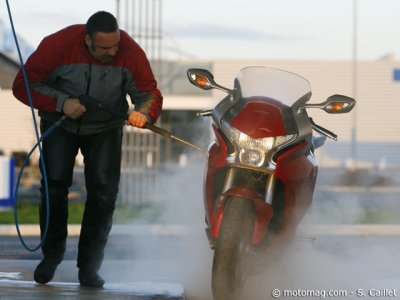 Essai Honda VFR 1200 F : long kilométrage