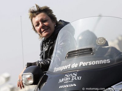Manif moto-taxis : Isabelle, transporteuse