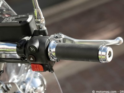 Moto Guzzi 1400 California : commandes