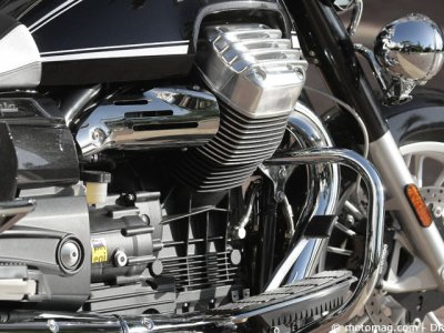 Moto Guzzi 1400 California : couple impressionnant