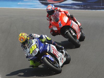 DVD MotoGP 2008 : Rossi (Yam) et Stoner (Ducati)