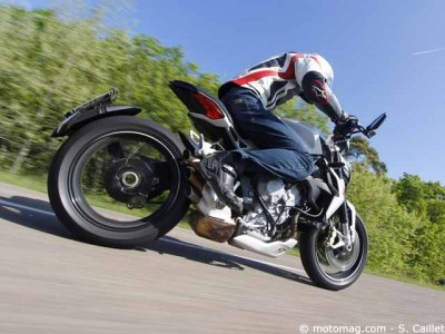MV Agusta 800 Dragster : dommage...