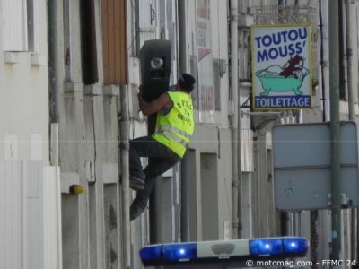 Manifestation à Périgueux : cascadeur du jour