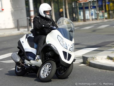 Essai Piaggio MP3 Hybrid : pas si vert !