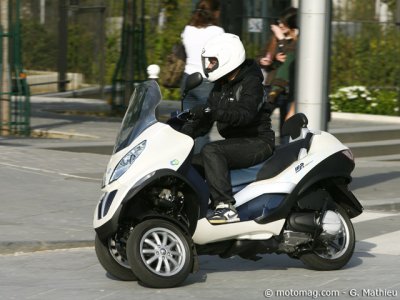 Essai Piaggio MP3 Hybrid : 
