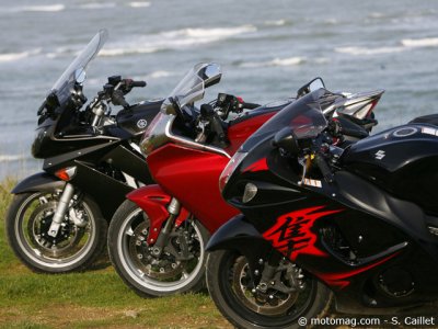 Honda VFR 1200 F : dans moto magazine de février
