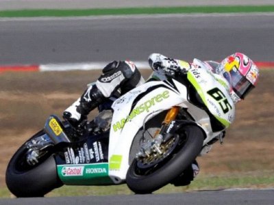 WSBK Portimao : Rea fait le spectacle