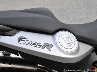 Essai BMW F800R : selle/réservoir