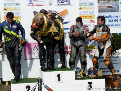 Ch. du monde side à Schleizer : sur le podium