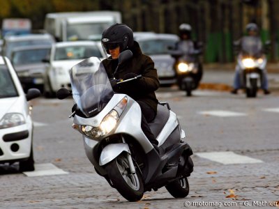 Essai Suzuki 125 Burgman : entre urbain et GT