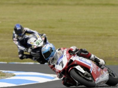 WSBK Phillip Island : la surprise Laverty