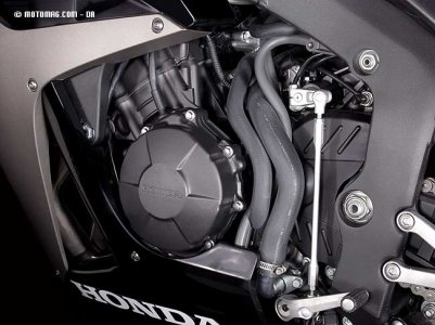 Essai Honda 600 CBR RR : injection new