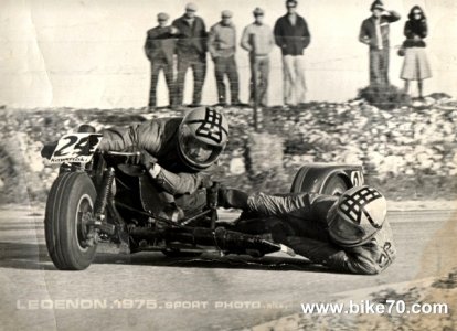 Alain Michel 1975, 1re course de side-car