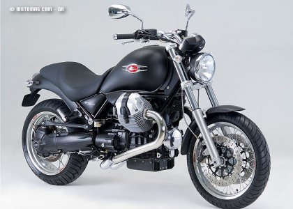 Moto Guzzi 940 Custom