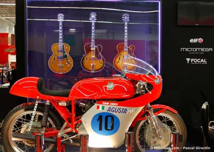Expo Guitars, bikes & rock’n’roll : MV Agusta et Gibson