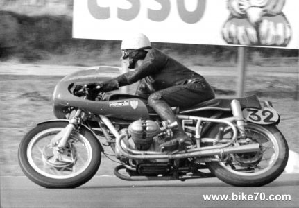 Le pape de la photo de moto : François Beau en 1969