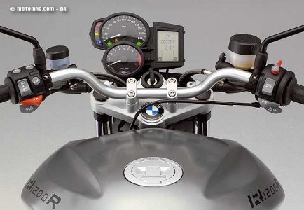 BMW R 1200 R : à bord
