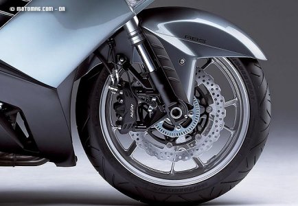 Kawa 1400 GTR : freins ABS