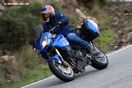 Triumph 1050 Tiger : à bord