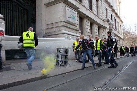 Anti-réfléchissant : la FFMC 42 enfume la pref’